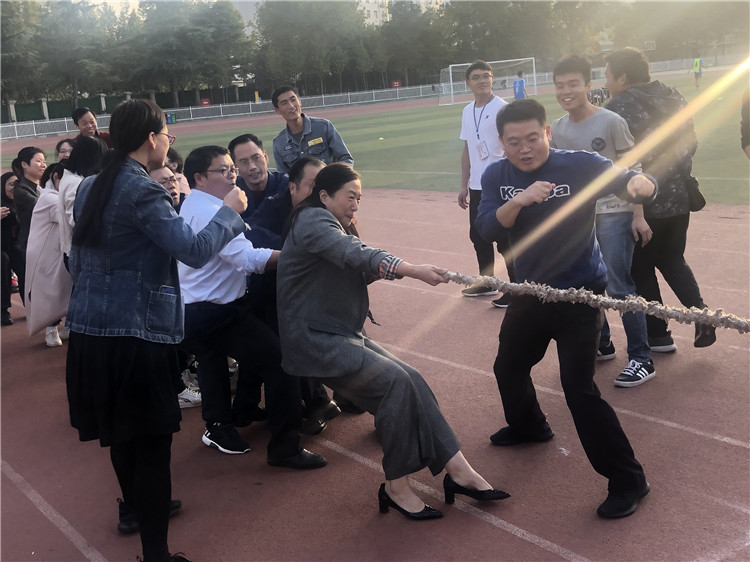 1572428998723310.jpg 加油!.jpg