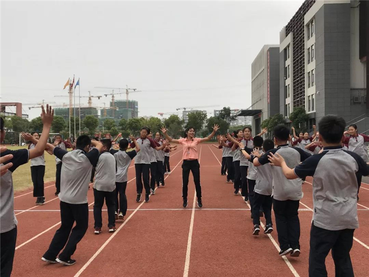 1588235760191409.jpg 1.jpg