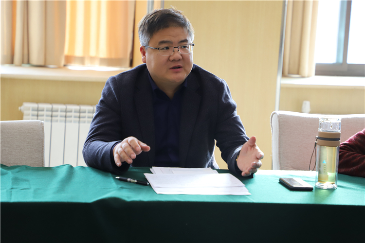 LOGIN_焦点娱乐·(官方)代理招商直营平台
党委委员、校长助理田玉宝分享班会课程德育思考.JPG