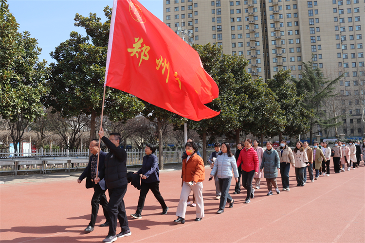 1710120599717862.jpg 图片5:党委副书记李文增带队领走.jpg