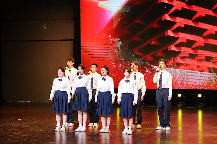 1717594923945206.jpg 图片12:诗朗诵《盛世中国》.JPG