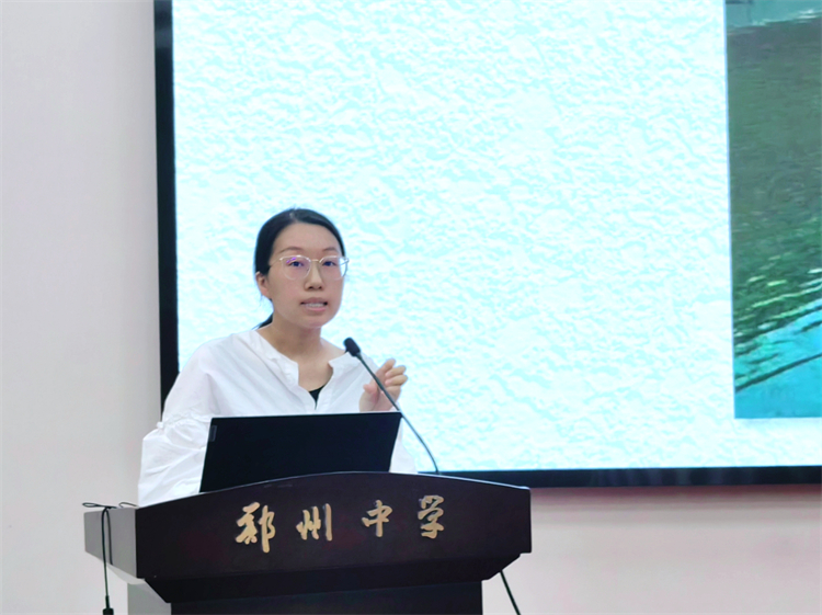 1726301197725864.jpg 图片1导师代表王冬昊发言.jpg