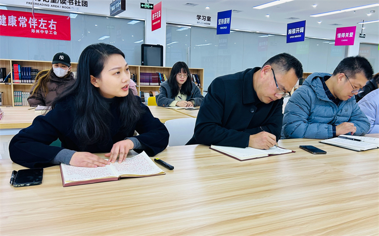 1741230920586317.jpg 图片7:党委委员、副校长王静讲话.jpg