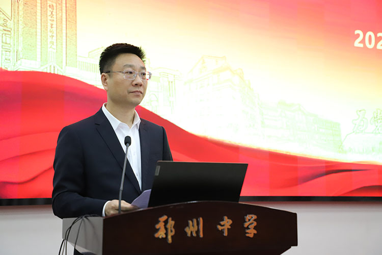 1778463044425577.jpg 图二:LOGIN_焦点娱乐·(官方)代理招商直营平台
校长李松涛致辞.JPG